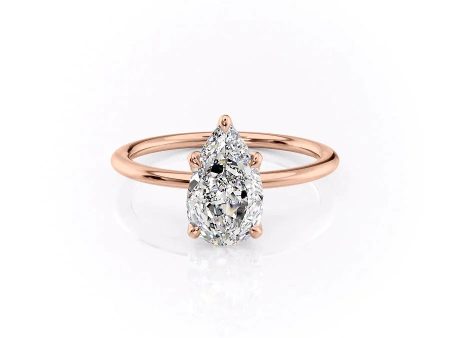 The Petal Kamellie Set With A 1 Carat Pear Moissanite Online Sale